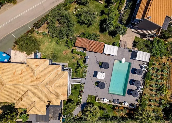 Сasa de vacaciones Semeli Art House 2