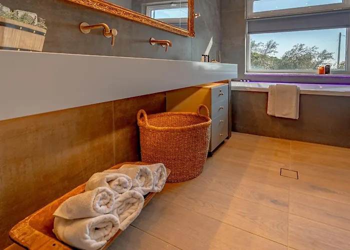 Semeli Art House 2 *