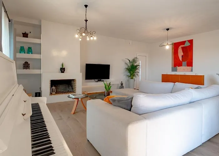 Semeli Art House 2 Сasa de vacaciones *