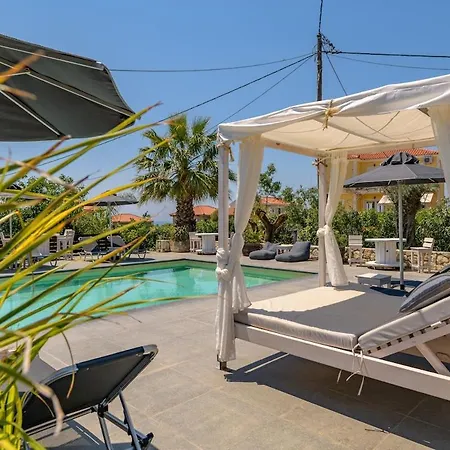 Hébergement de vacances Semeli Art House 2 *